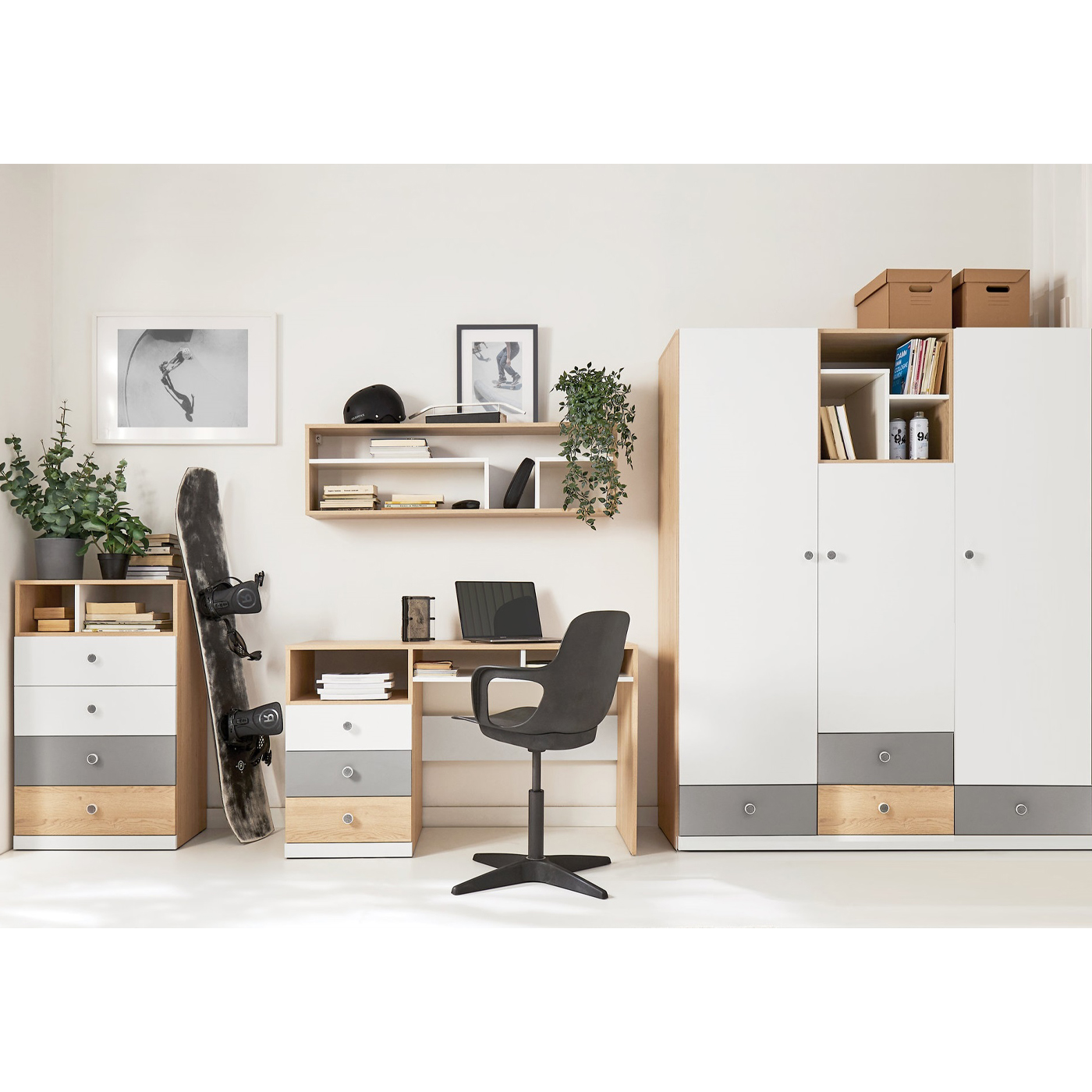 zestaw z biurkiem komodą szafą Pixel 8 meblościanka młodzieżowa